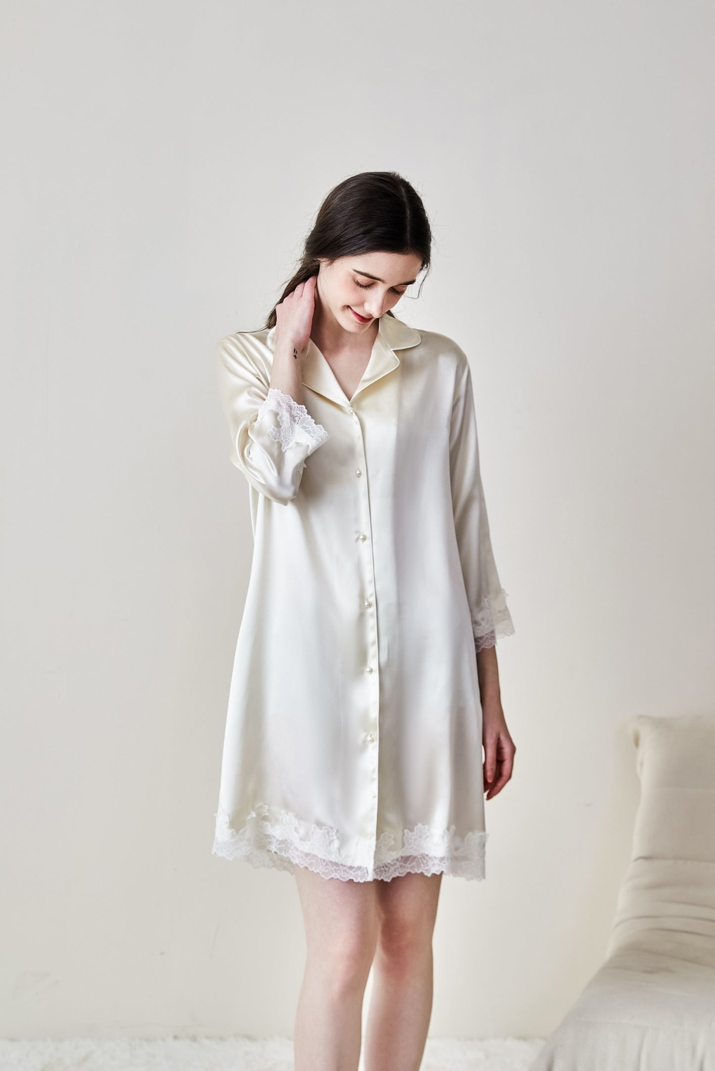 16-Momme Mulberry Silk Nightdress Robe – Women’s Sleepwear