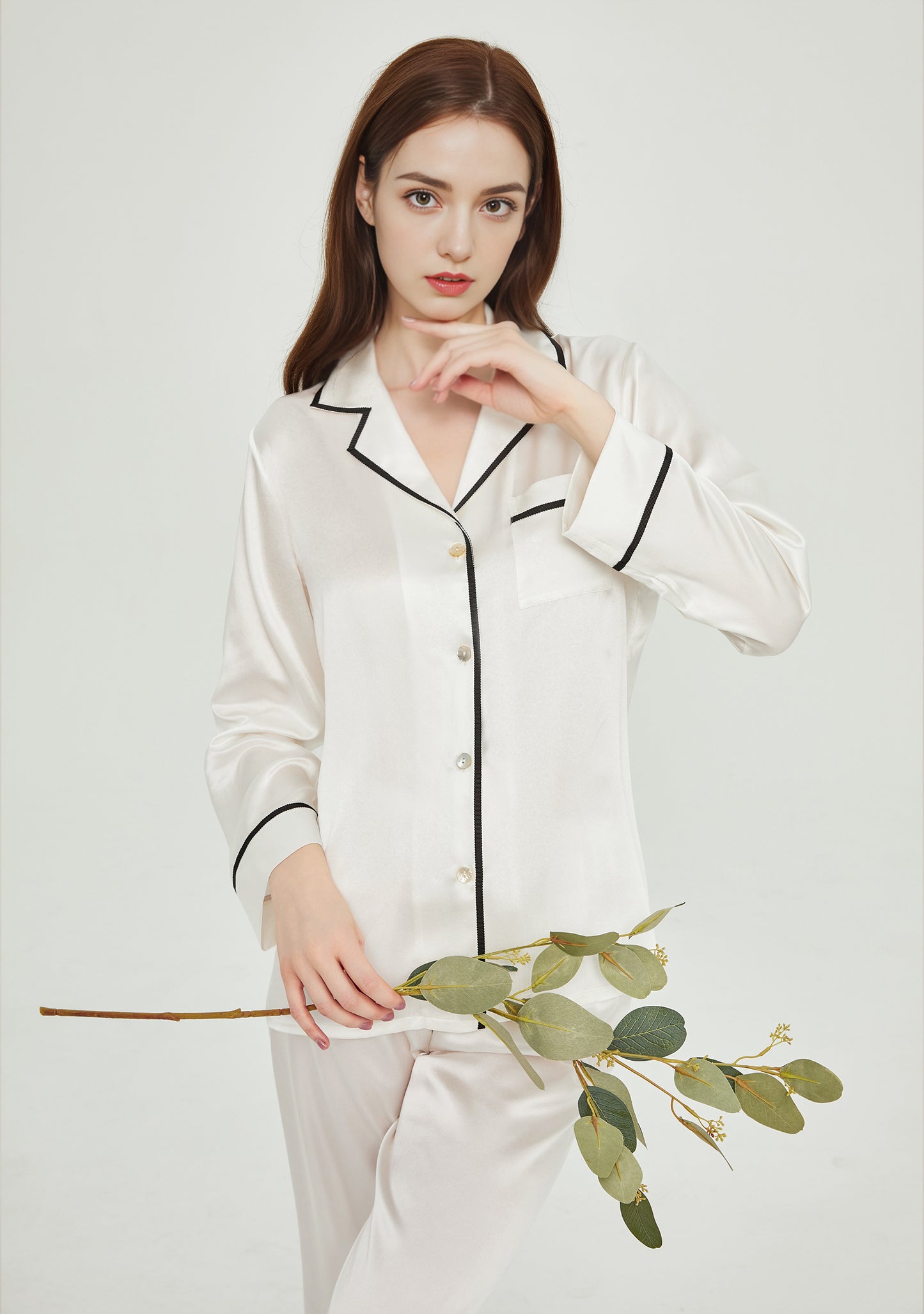 19-Momme Mulberry Silk Pajama Set – Women’s Sleepwear
